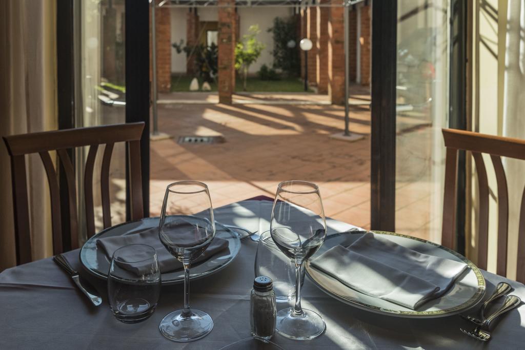 Hotel Villa Del Cardinale Norma Екстериор снимка