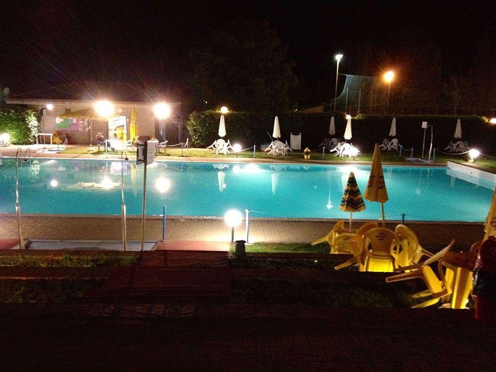 Hotel Villa Del Cardinale Norma Екстериор снимка